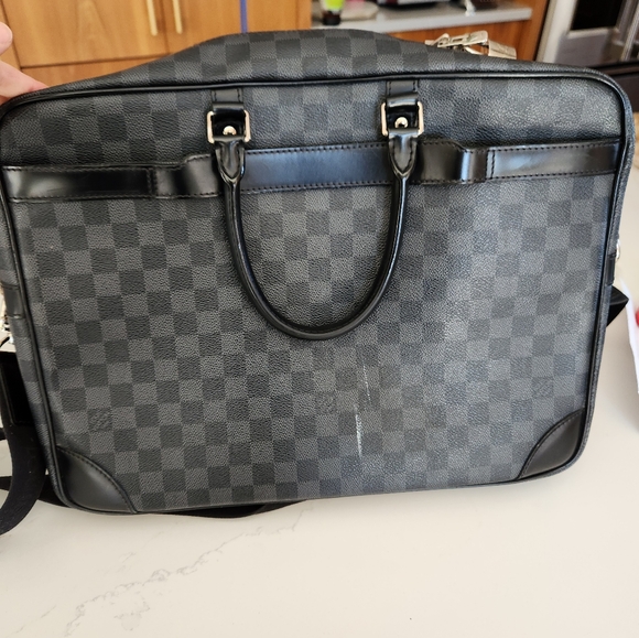 LV Porte Documents GM - Picture 2 of 6